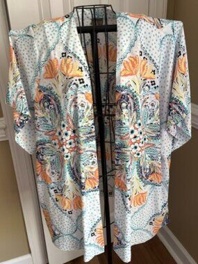 Beautiful Chico's BOHO Kimono  Chicos Size 2 (Large)